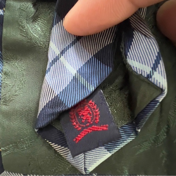 Tommy Hilfiger Italian Silk Necktie 58” - Picture 5 of 5